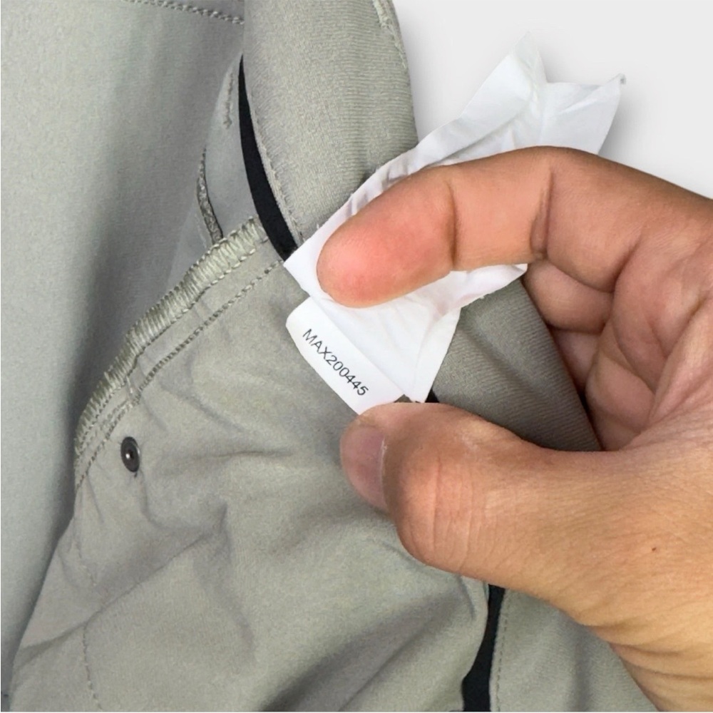 VRST Pants Men 34x30 Limitless 4 Way Stretch 5 Pocket Athletic Chino Performance - Picture 9 of 10